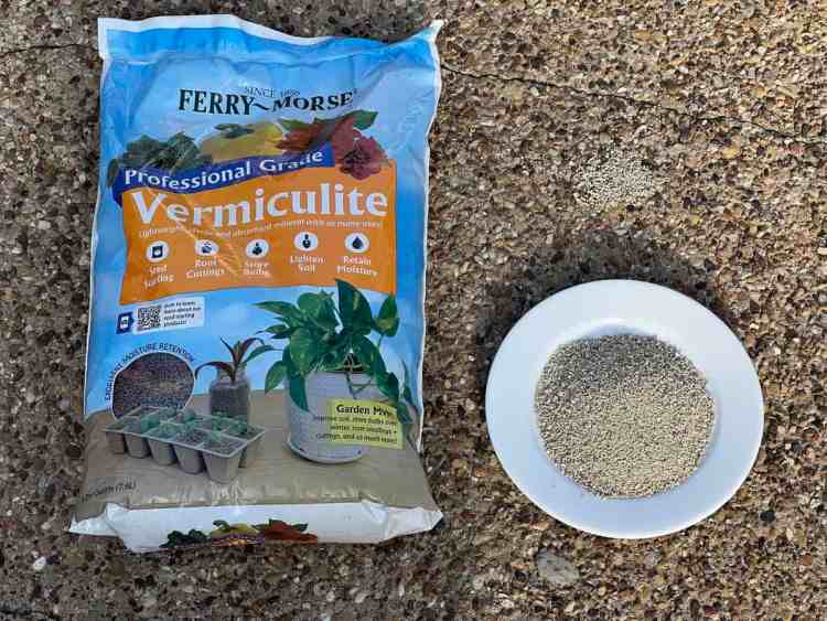 Will Vermiculite Break Up Clay Soil?